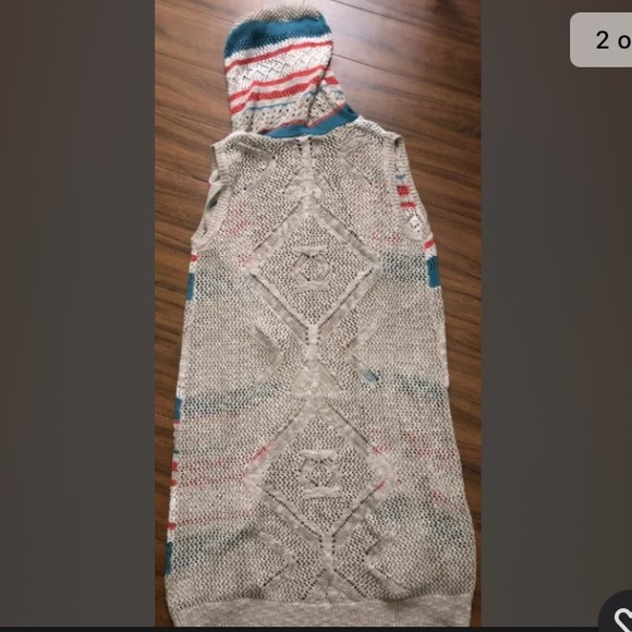 ✨NWOT ~Natural Reflections ~ Long Crochet Hooded Sleeveless Cardigan ~ Ladies M - Picture 2 of 5